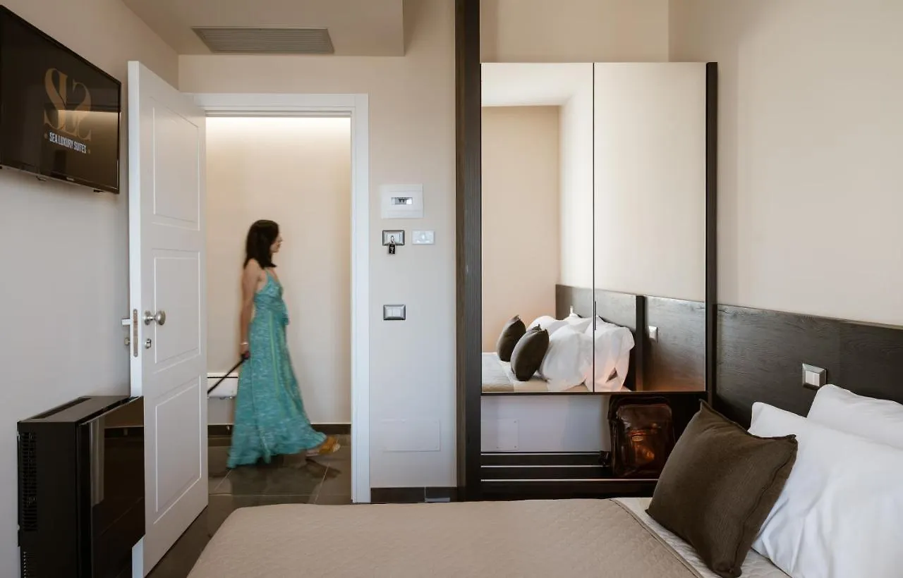 Sea Luxury Suites B&B Cefalù 0*,