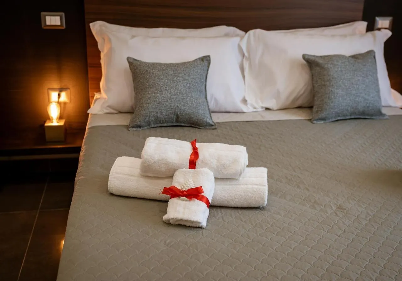 Bed & Breakfast Sea Luxury Suites B&B Cefalù