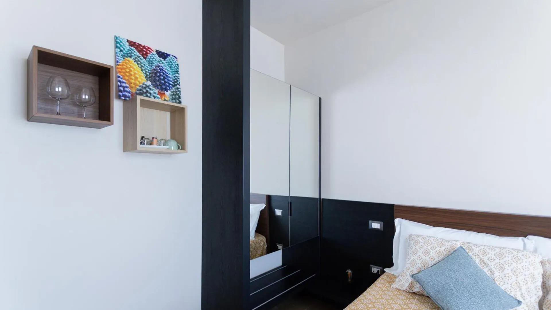 チェファル Stella VI Bed & Breakfast