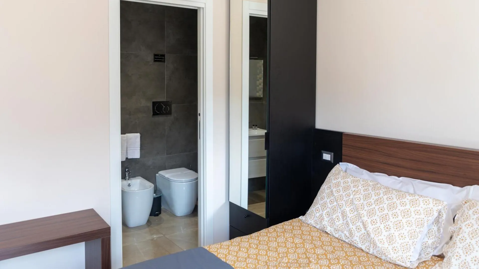 チェファル Stella VI Bed & Breakfast イタリア